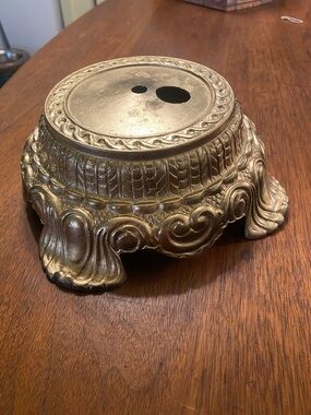 EF & EF Hollywood regency brass footed lamp base